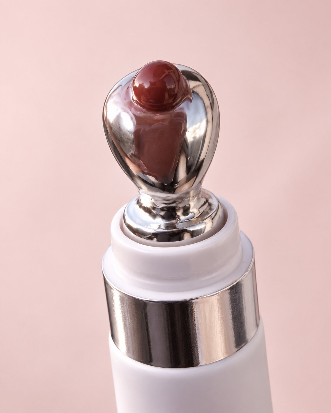 Salty Gal lip gloss applicator